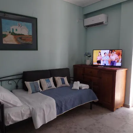 Evelyn's Appartamento Karpathos